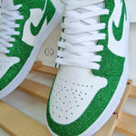 Jordan 1 Mid 'Glittered panels'